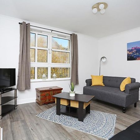 Altido 2Br Apartment With Free Parking, Near The Royal Mile エディンバラ エクステリア 写真