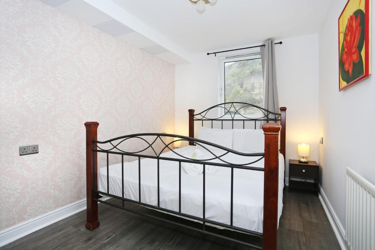 Altido 2Br Apartment With Free Parking, Near The Royal Mile エディンバラ エクステリア 写真