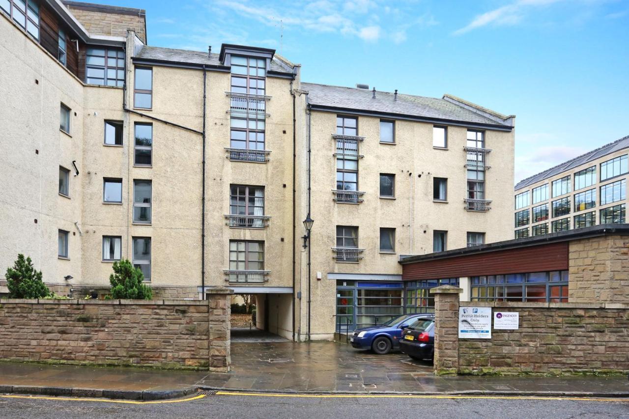 Altido 2Br Apartment With Free Parking, Near The Royal Mile エディンバラ エクステリア 写真