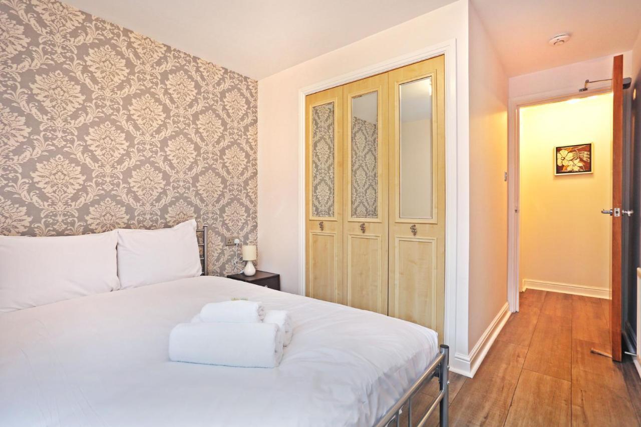 Altido 2Br Apartment With Free Parking, Near The Royal Mile エディンバラ エクステリア 写真