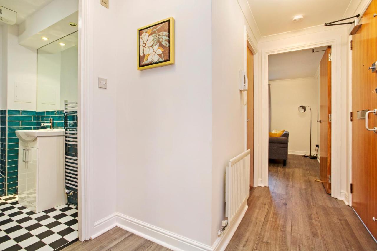 Altido 2Br Apartment With Free Parking, Near The Royal Mile エディンバラ エクステリア 写真