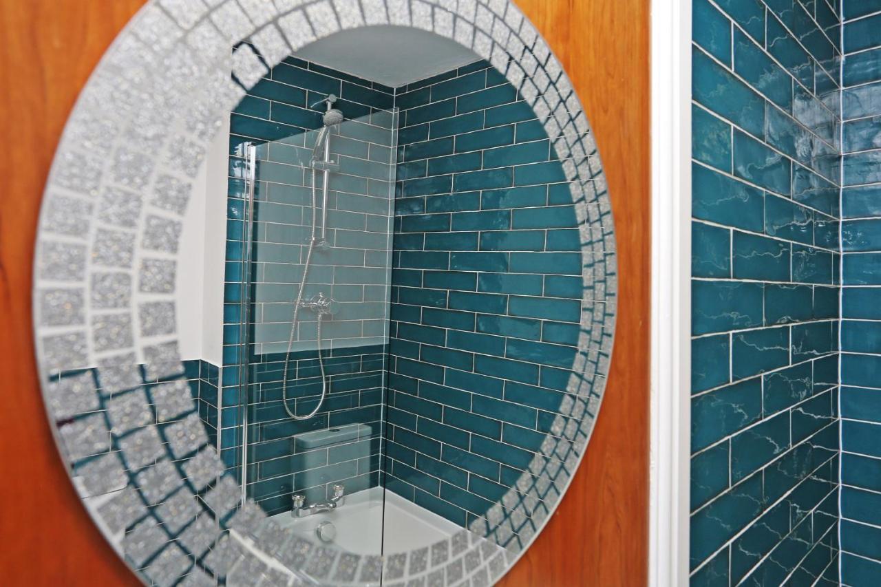Altido 2Br Apartment With Free Parking, Near The Royal Mile エディンバラ エクステリア 写真